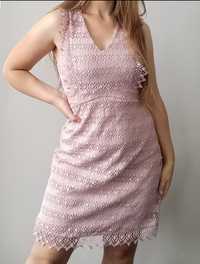 Różowa sukienka koronkowa ażurowa koktajlowa krótka elegancka