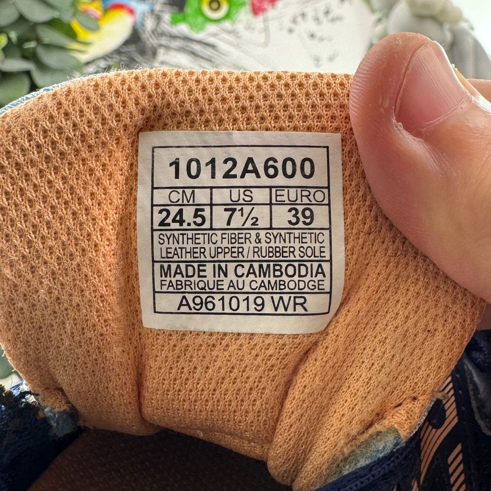 Кросівки Asics Jolt 3 39 розмір 4498