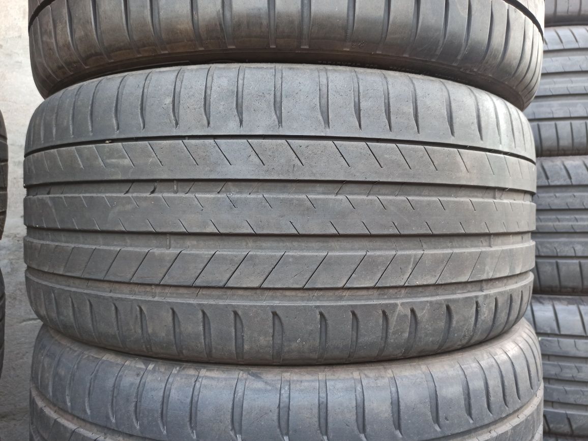 Разноширокие летние шины 295/40 R20 265/45 R20 Michelin Latitude Sport