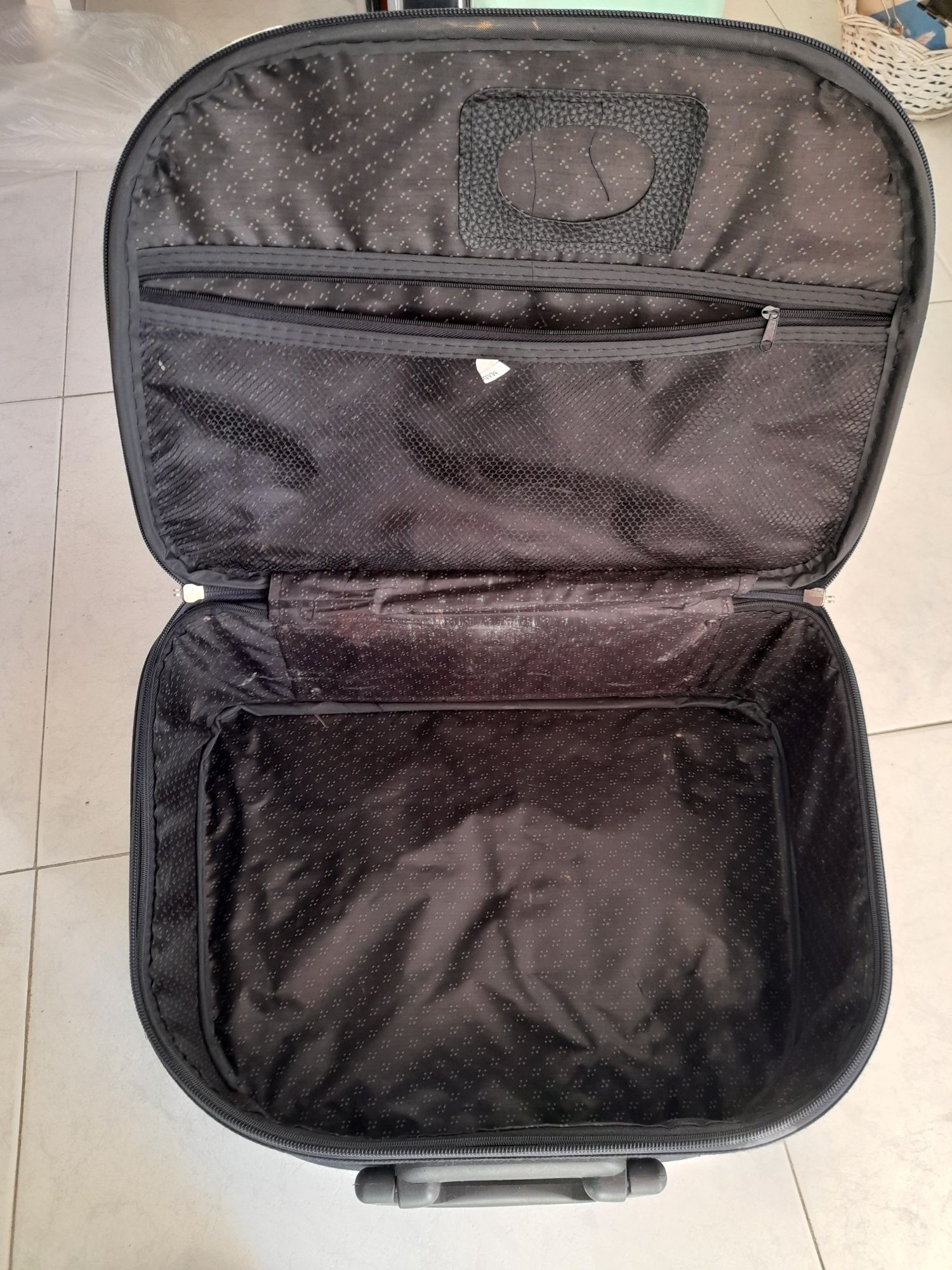 Necessaire / maleta de viagem