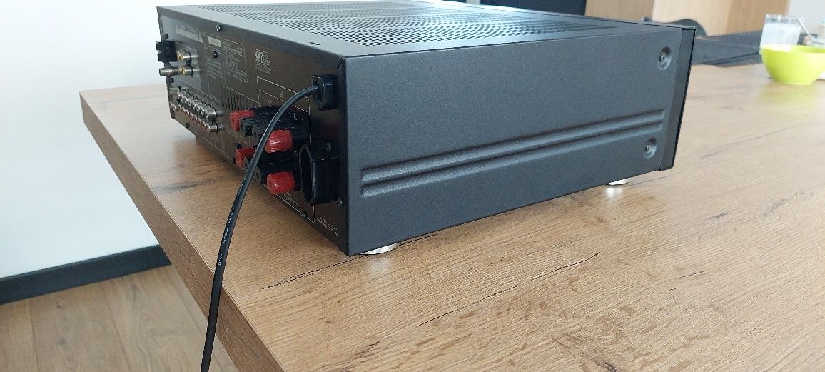 Kenwood kr-v6030 Amplituner