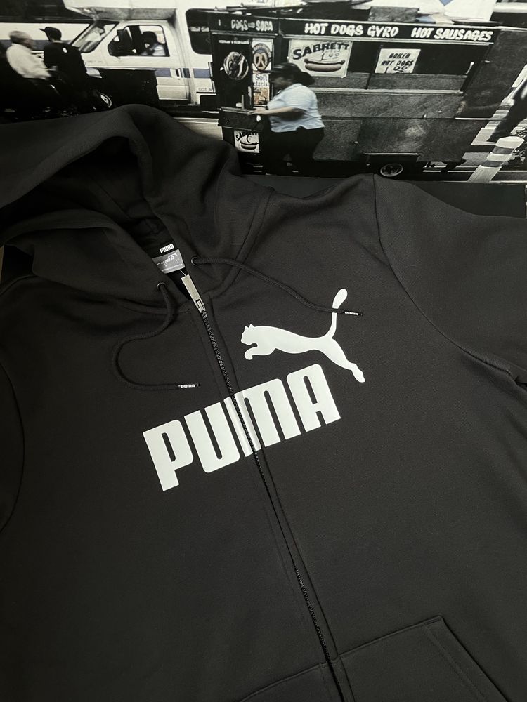 Худі на замку Puma оригінал  на флісі розмір S зіпка
