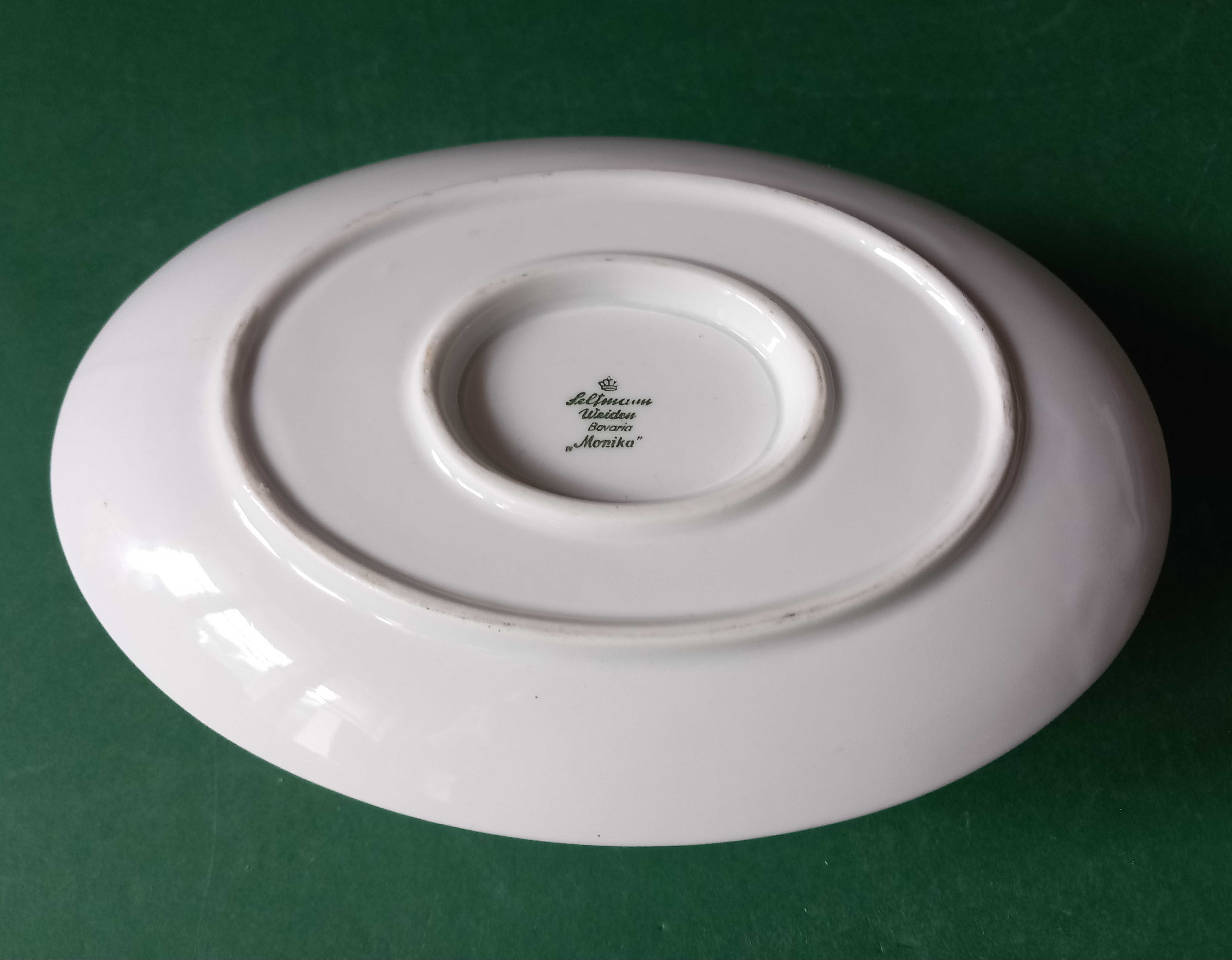 Sosjerka biała porcelana sygnatura Seltmann Weiden Bavaria "Monika"