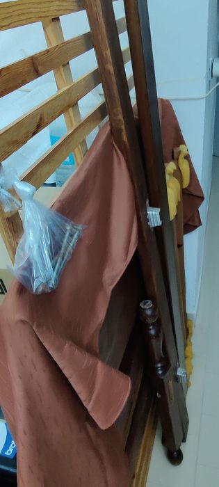 Cama SOLTEIRO de madeira maciça de BOA qualidade