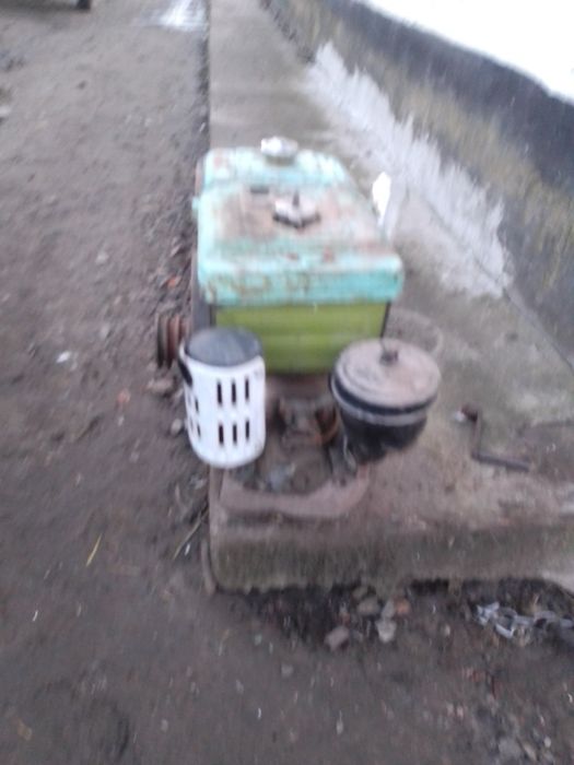 Мотор та фриза мотоблока важкого в задовільному стані продаю по нинадо