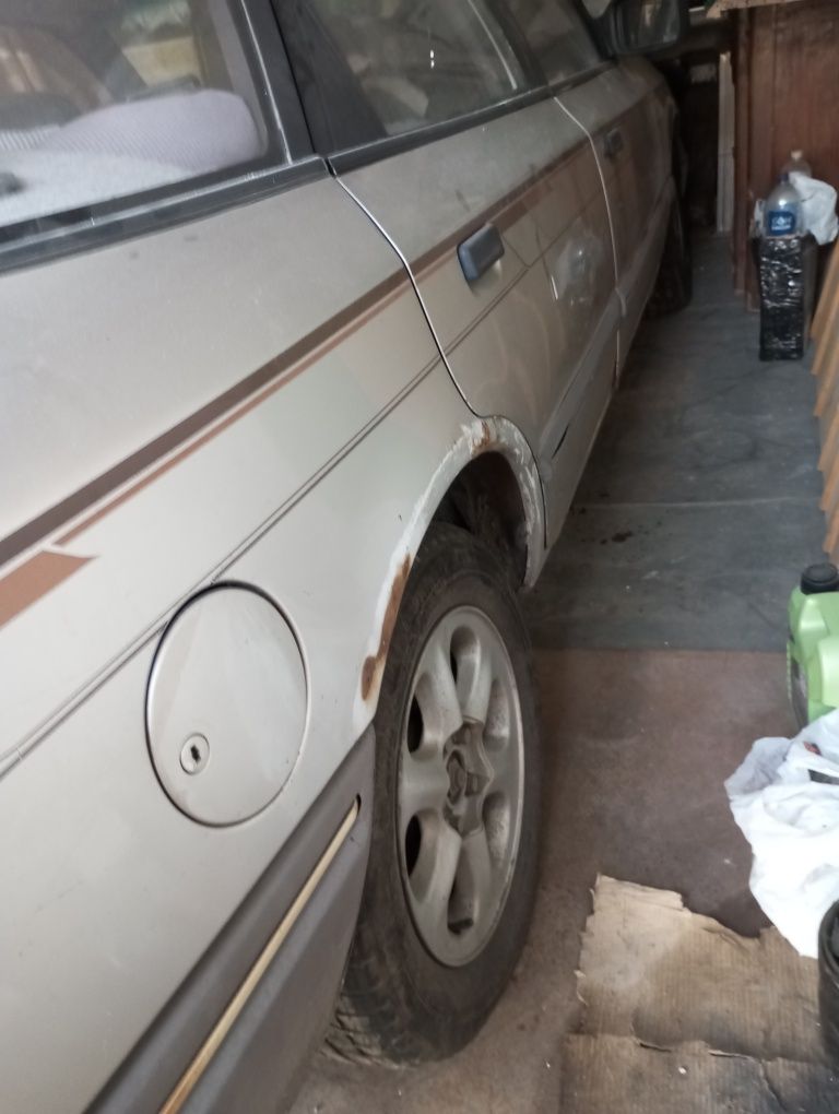 Продам Форд Скорпио 1.8