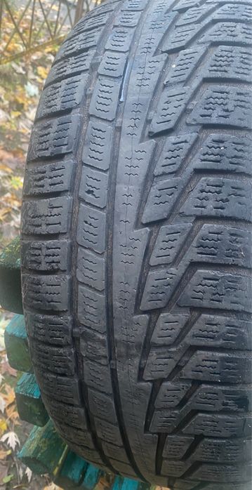 NOKIAN 205/55 R-16, дві шини,хороший стан