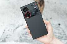 ZTE Nubia Z60 Ultra 16GB 512GB

Processador snapdragon 8 gen 3, androi