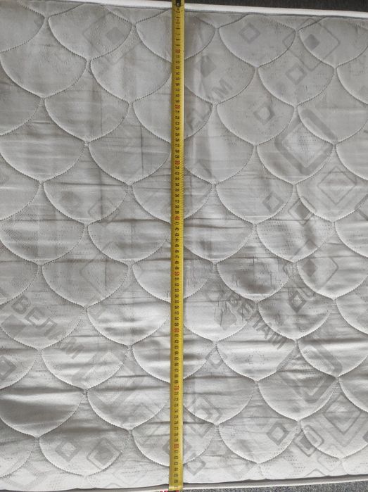 Продам б/у матрас