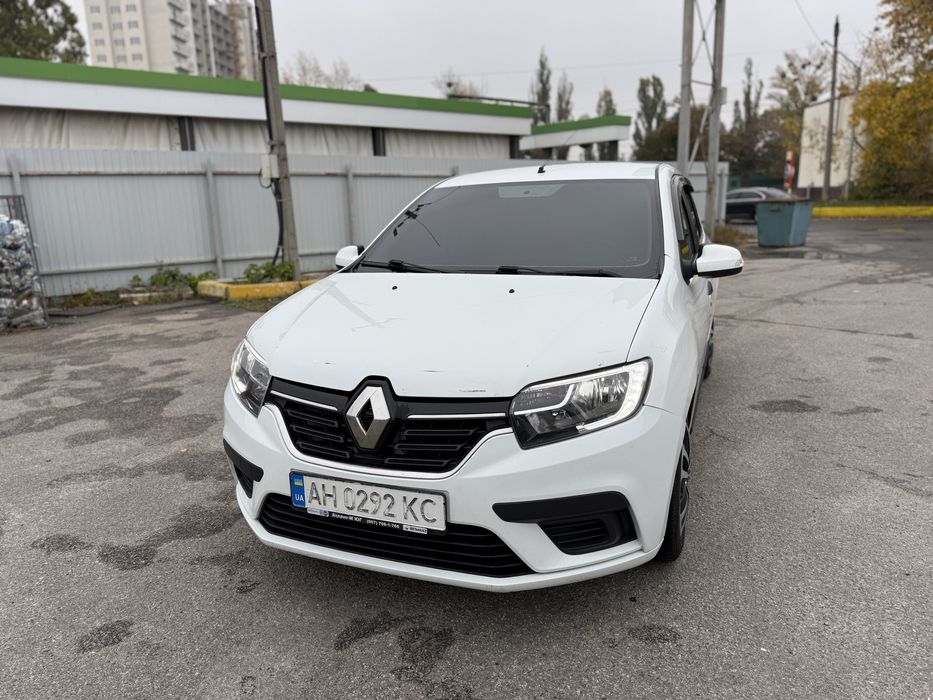 Renault Logan 2017 газ