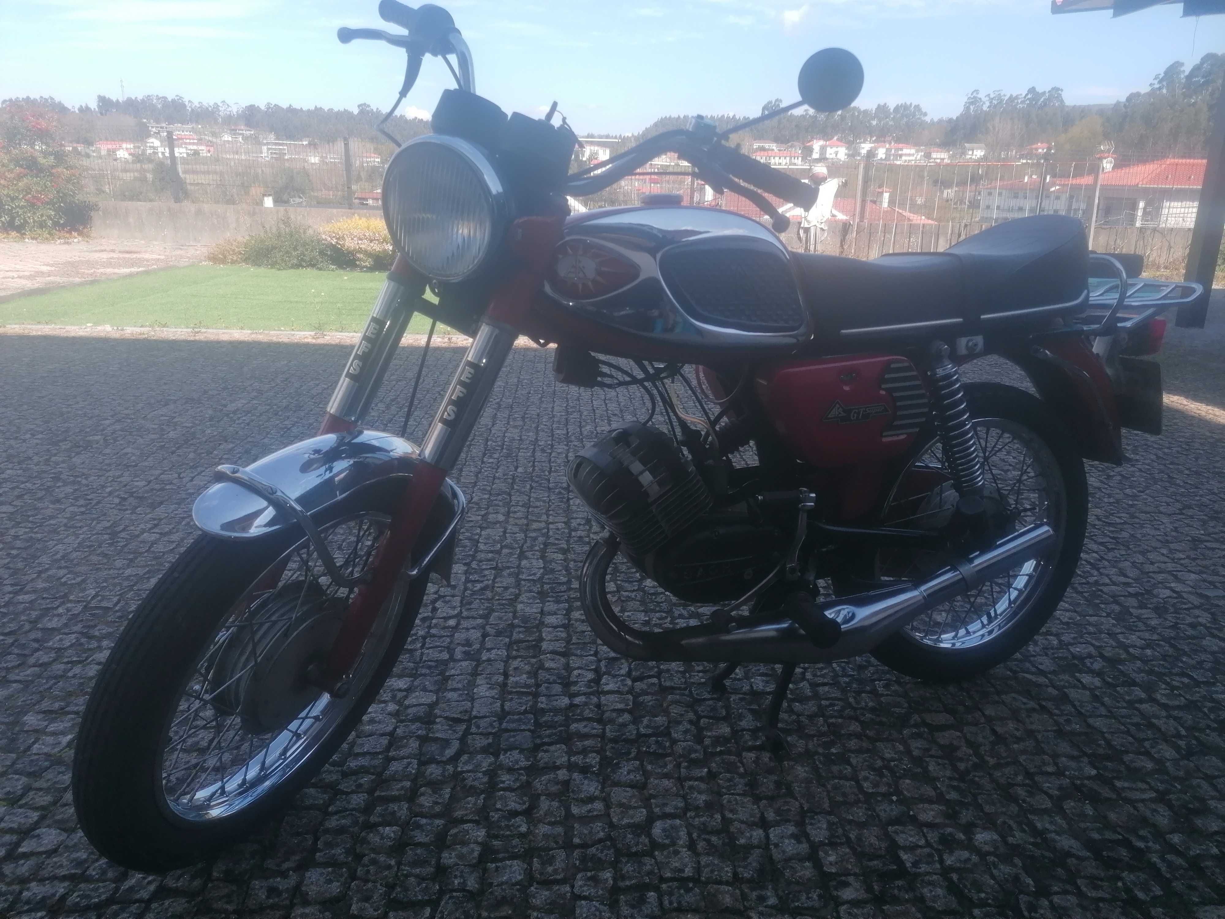 Vendo EFS GtSuper com motor V5 Restaurada