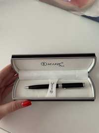 Długopis marki Sz.Leqi Paris