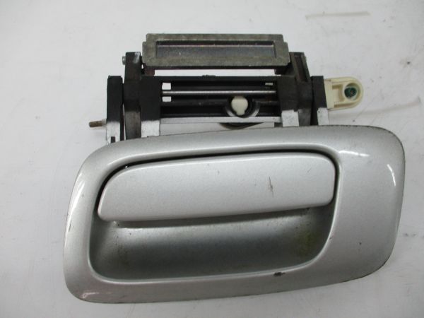 Puxador porta trás esquerdo OPEL Zafira A (F75_)