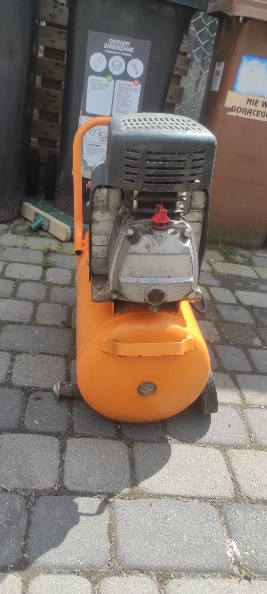 Kompresor ps 10 bar, pH 15 bar, 24L