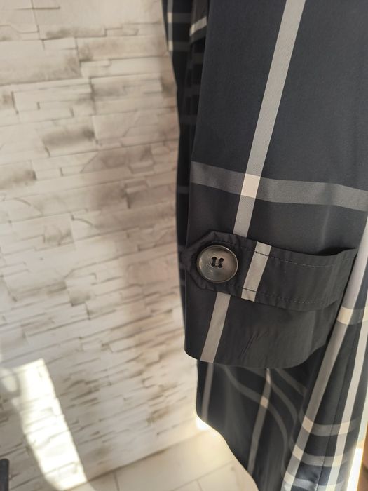 Płaszcz damski wiosenny czarny 42