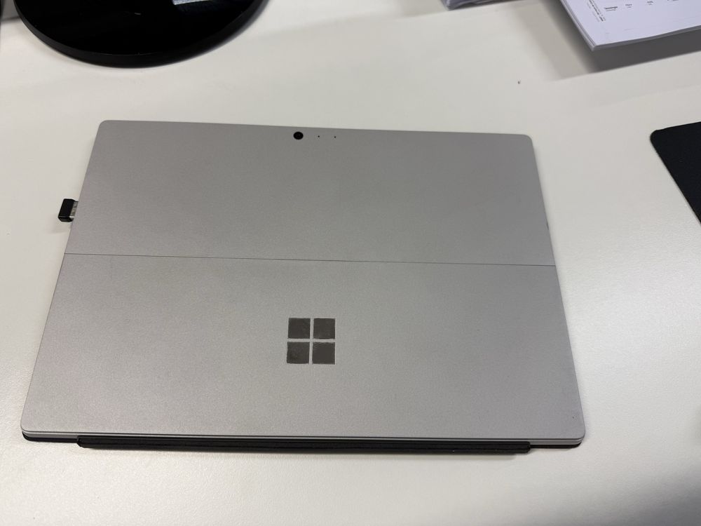Vendo Microsoft Surface Pro 6 i5 8GB 256GB 12.3''