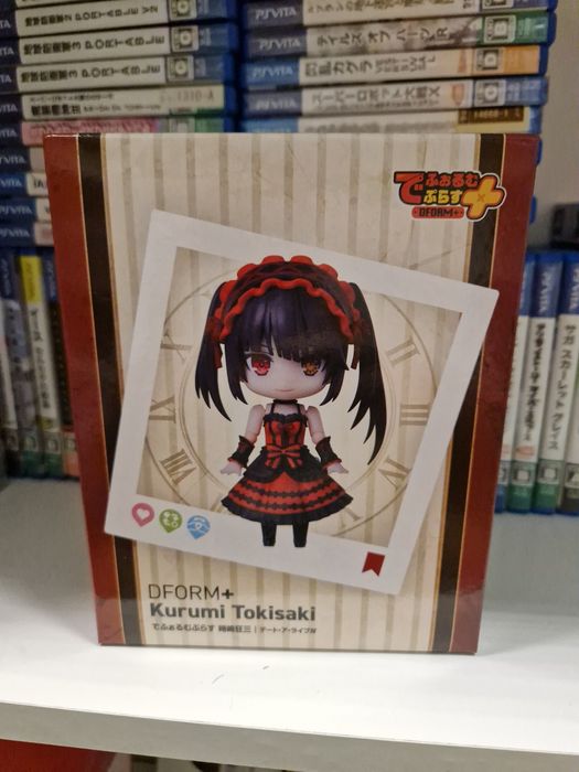 Figurka kurumi nowa