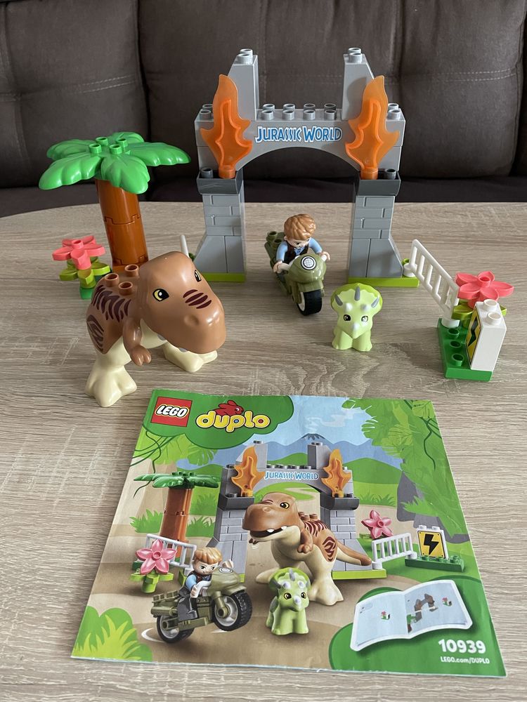 Lego Duplo Jurassic World 10939 Ucieczka Tyranozaura