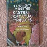 Livro infanto-juvenil com animais em perigo de extinção