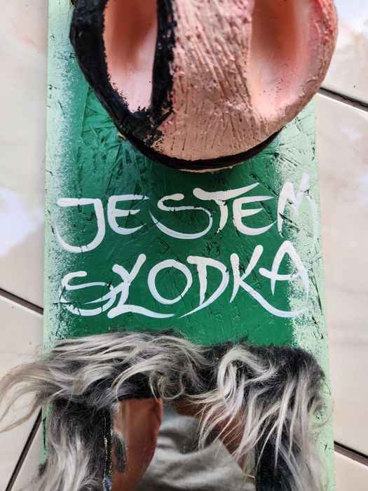 Dekoracja ścienna krówka z lustrem