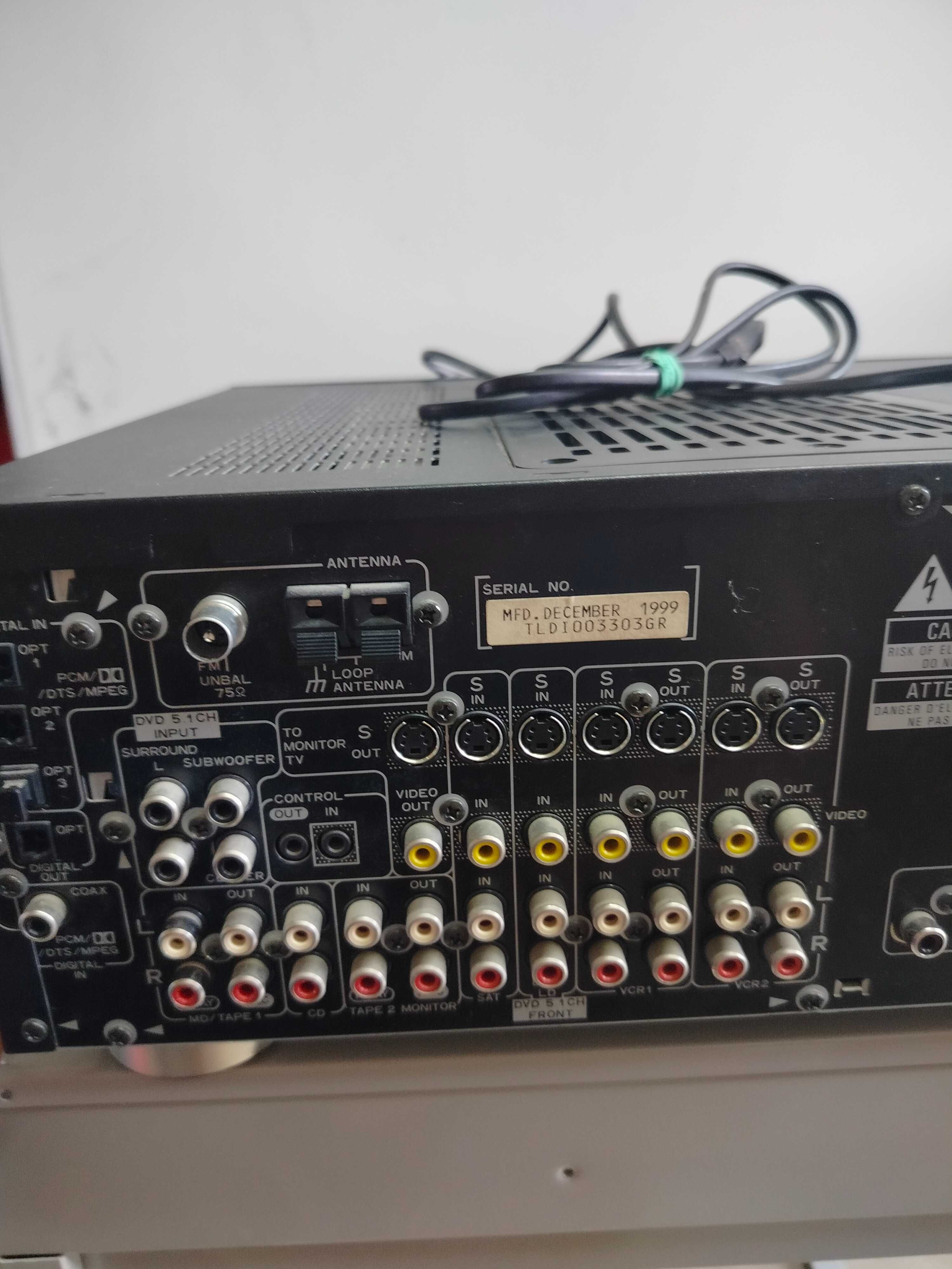 Amplituner Philips