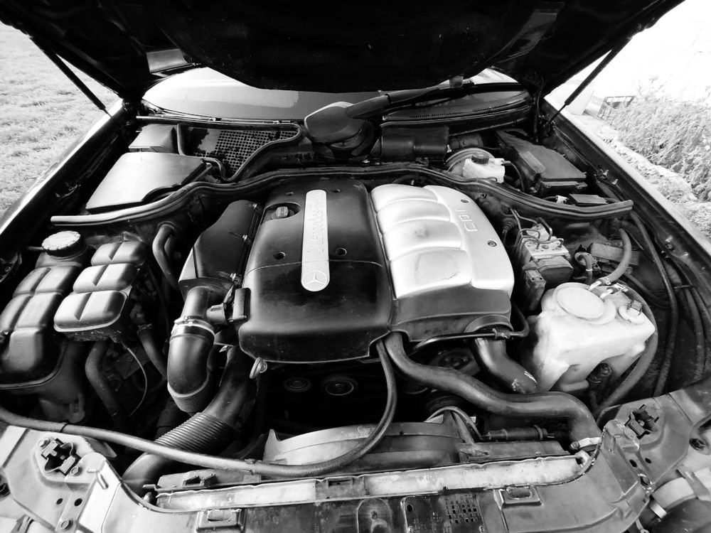 В продажі Mercedes-Benz W210