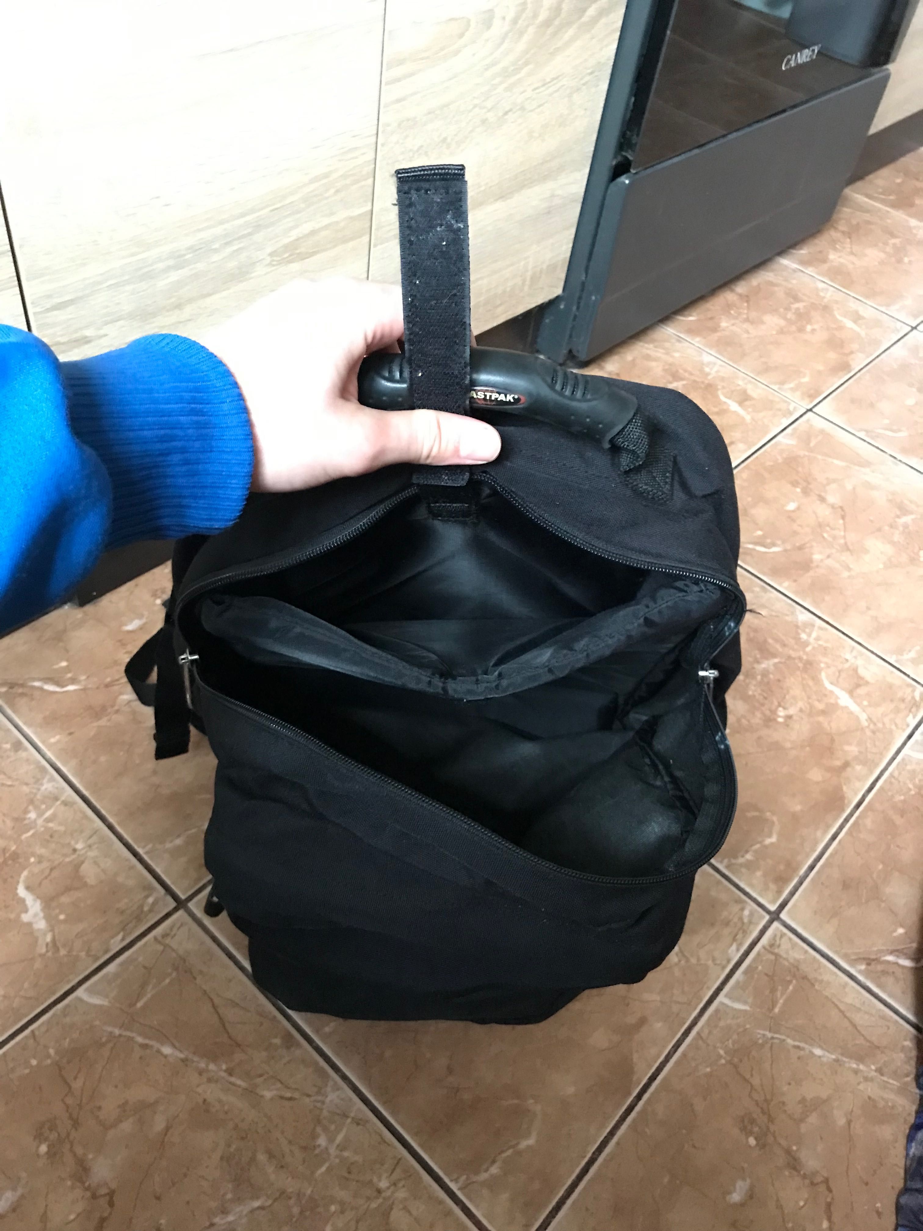 Рюкзак Eastpack на 30 л з відділенням для ноутбука