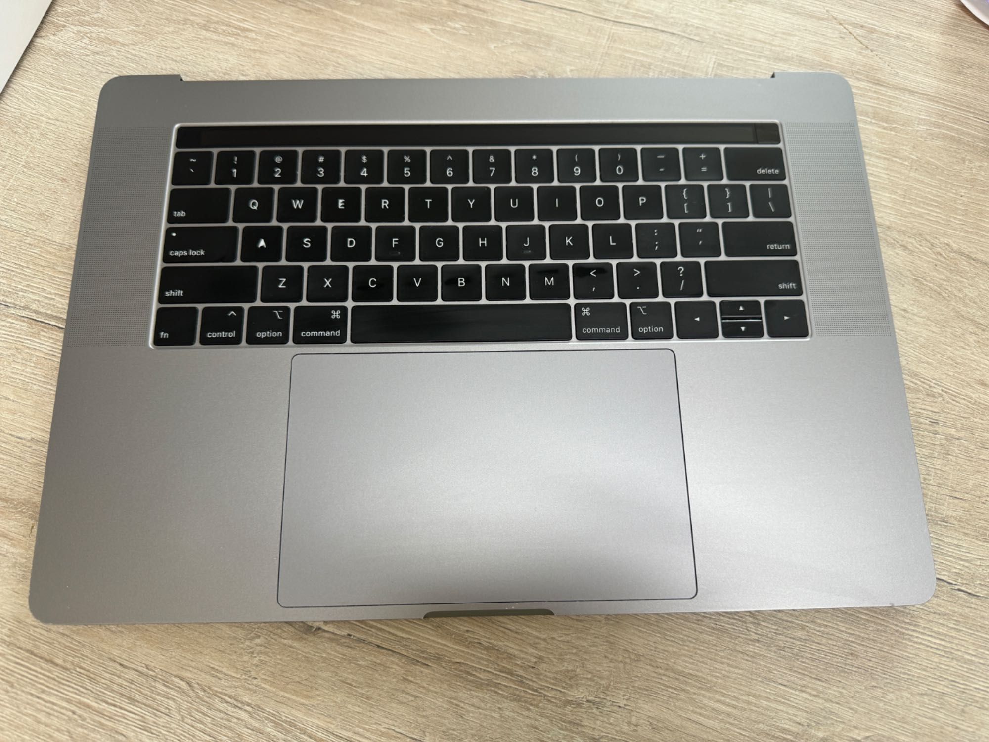 Apple MacBook Pro 15 2019 2018 a1990 топкейс топ кейс space grey