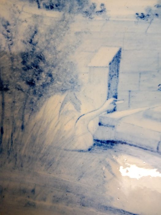 Prato ou pratão com 31cm pintado á mão na fábrica Valente Devezas Gaia