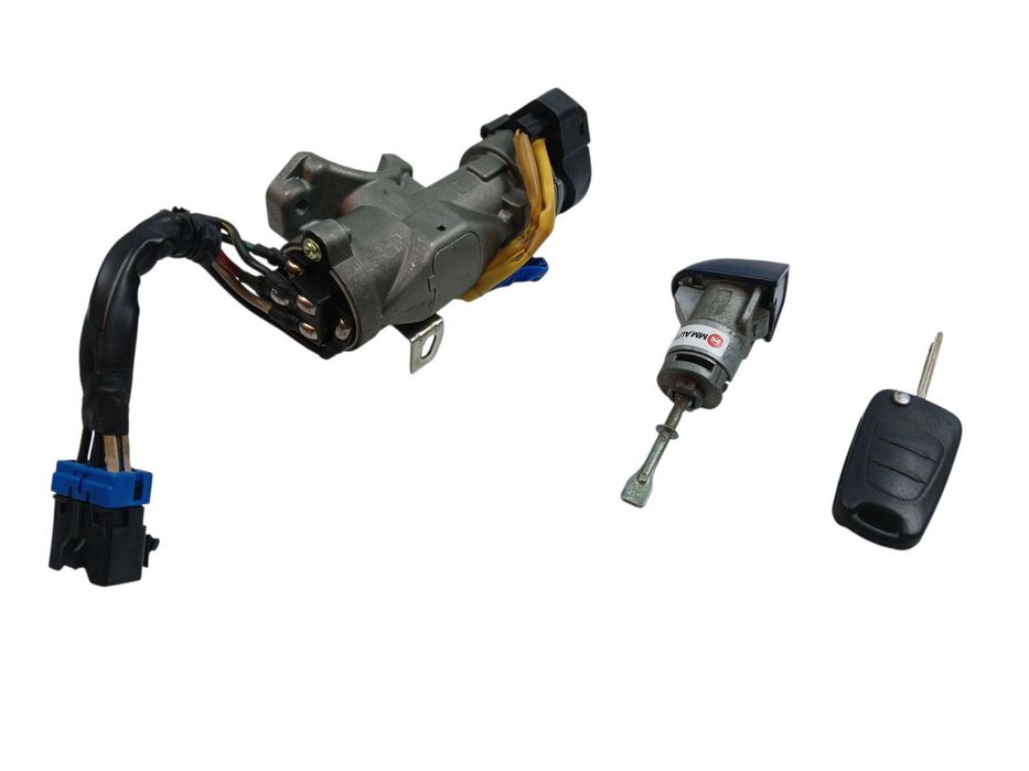 STACYJKA KLUCZYK WKŁADKA KIA CEED I (2006-2009) 2.0 CRDI 140KM ED ZDC2