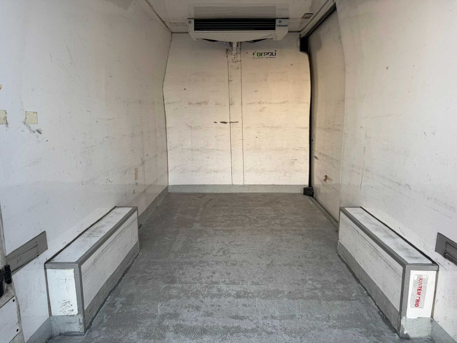 Renault Master L2H2 2.3 Dci 125cv Caixa Isotérmica Com Frio