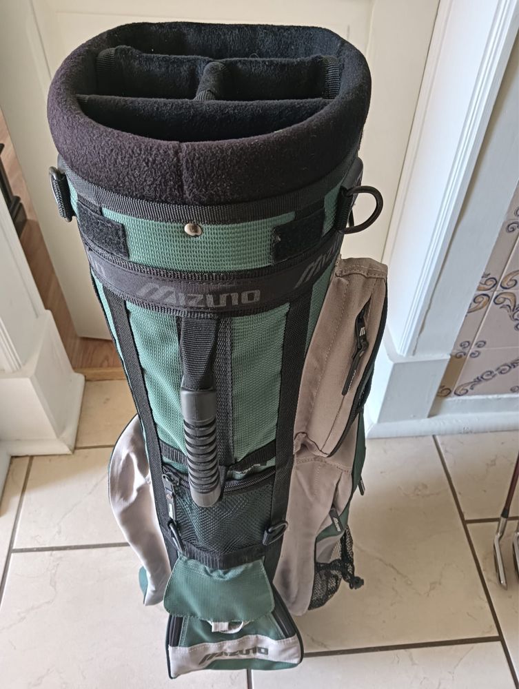 Set de ferros, drive, putter, saco e trolley