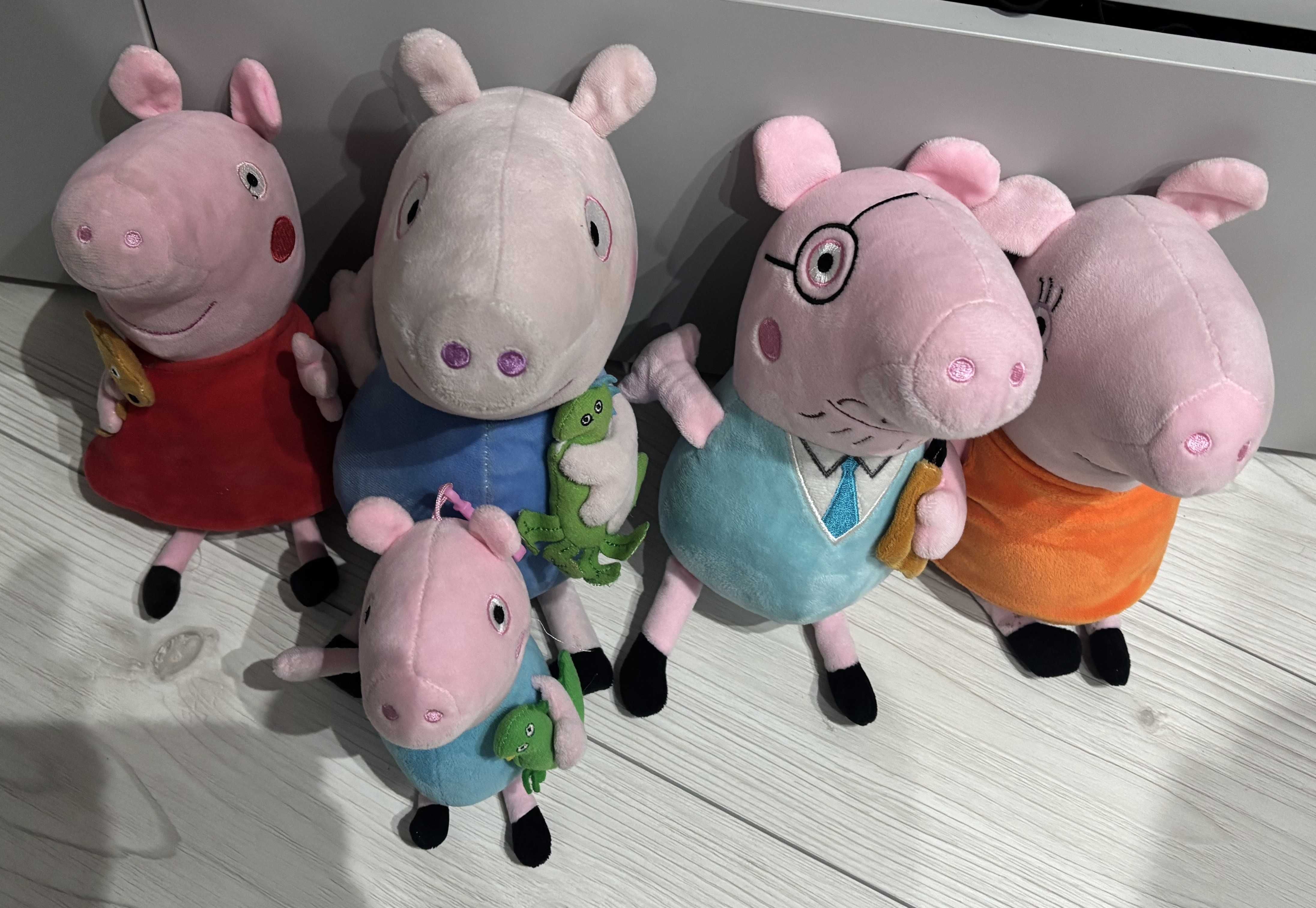 Maskotki Świnka Peppa z rodziną  5 szt