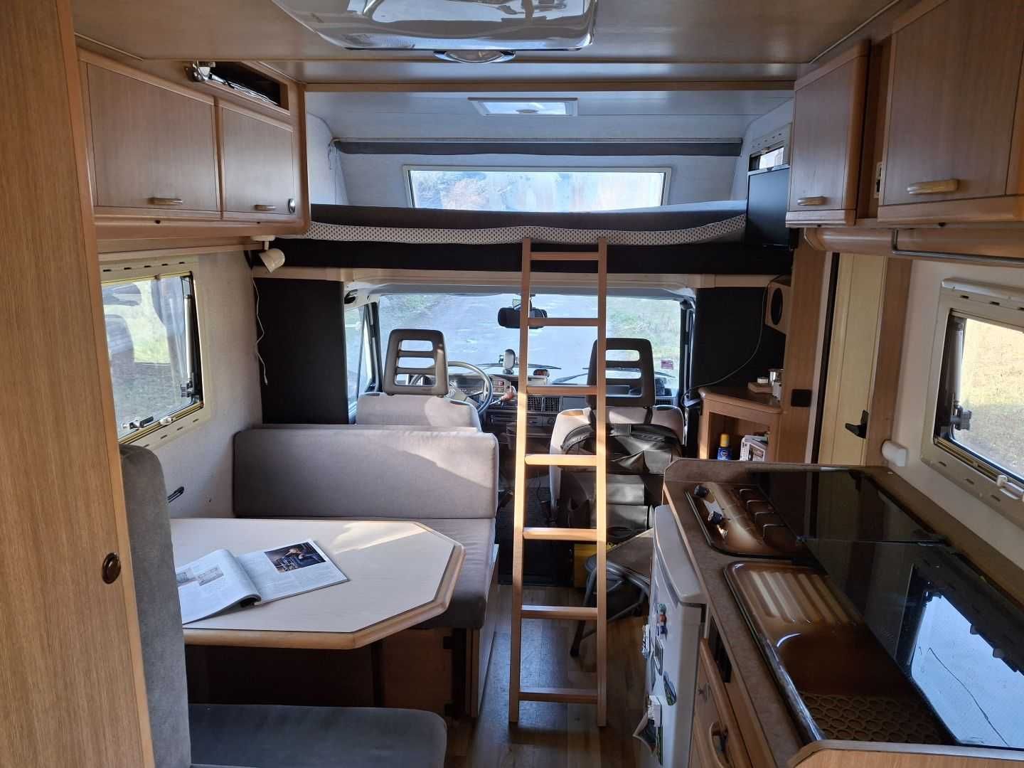 Kamper Adria Peugeot J5 2.5D, po remoncie, doposażony