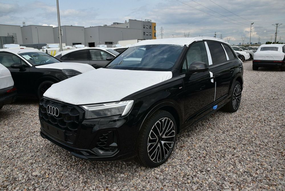 Audi Q7 S line 55 TFSI e quattro 290(394) kW(KM) tiptronic