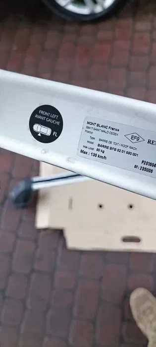 Поперечени, оригінал 8201580001, на Renault Megane 4 на гладку кришу