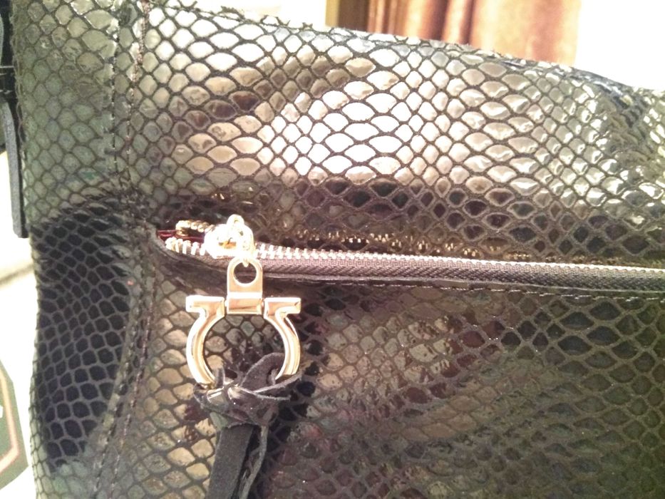 Сумка лазерная кожа черная