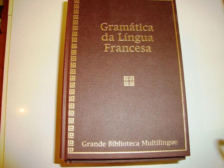 Gramática multilingue, 5 volumes, 5 Línguas