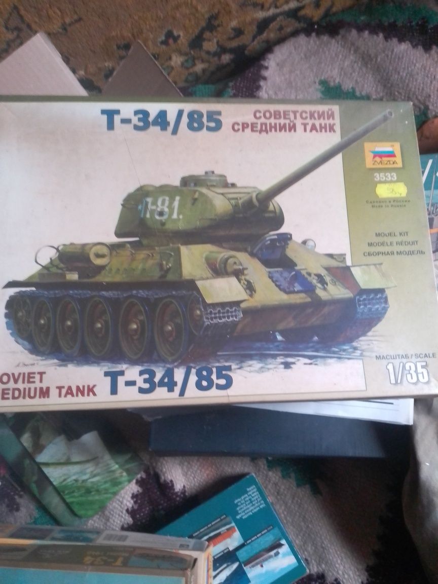 Модель танка Т 34.  Для збору