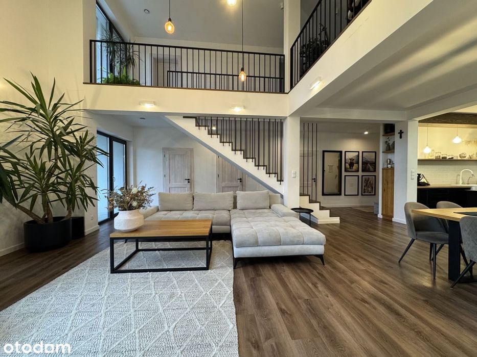 Nowoczesny dom z ogrodem i sauną, gotowy do zamieszkania – Tuchów