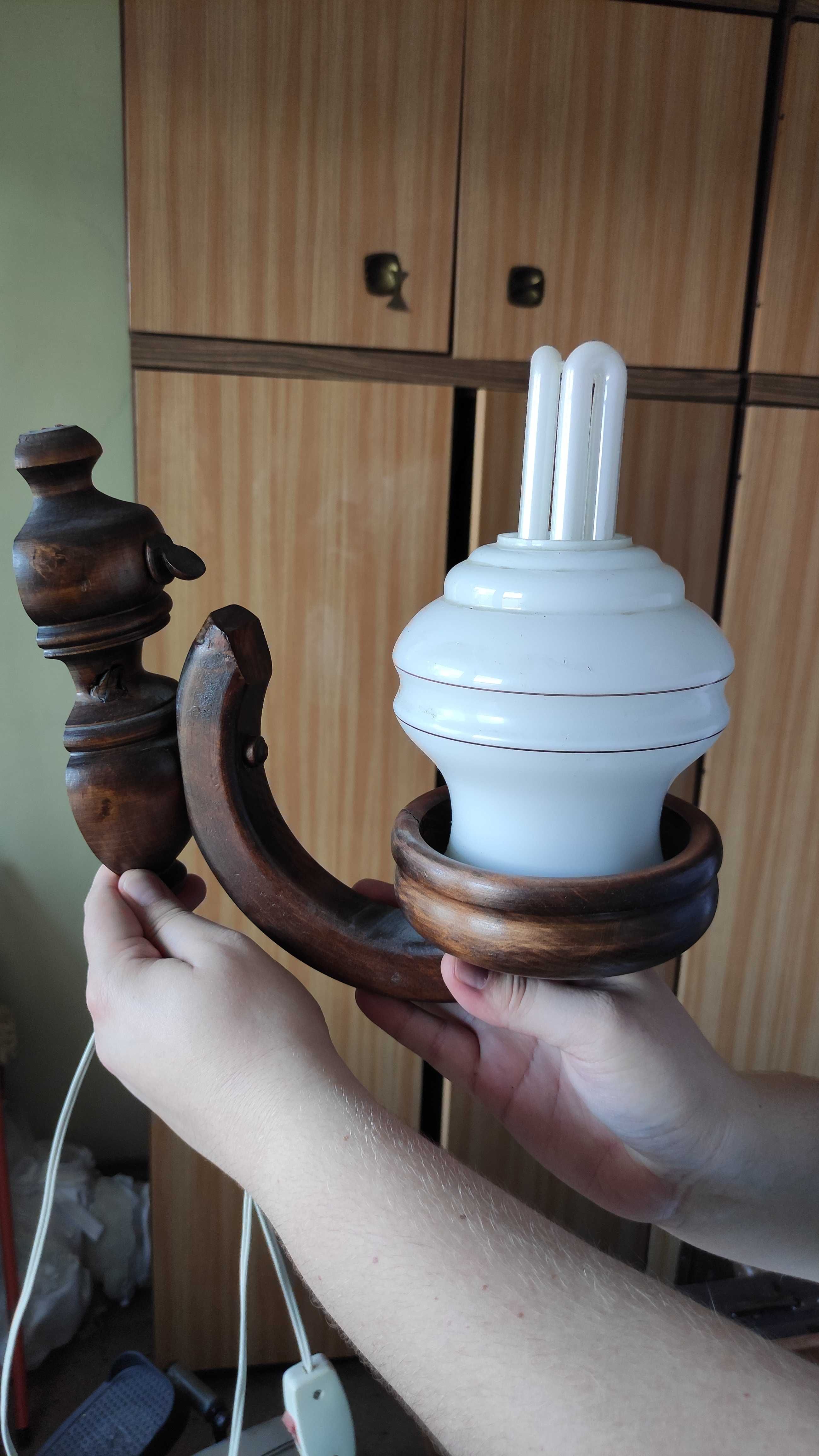 Lampa ścienna PRL z przewodem i włącznikiem na przewodzie