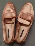 Sapatos marca zara