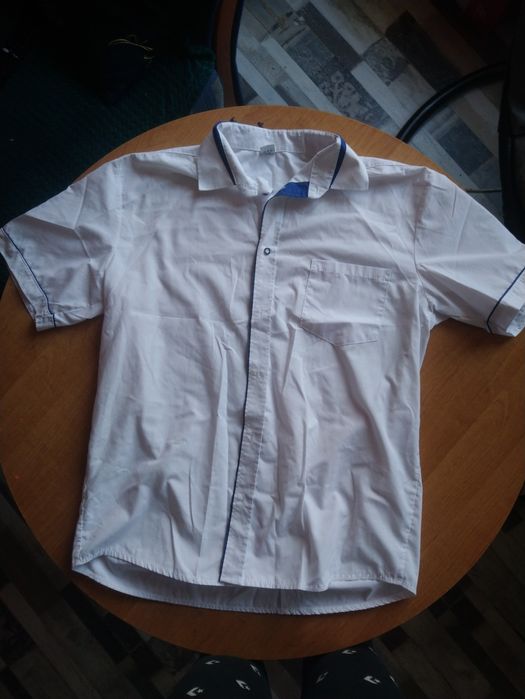 Koszula L z krótkim rękawem