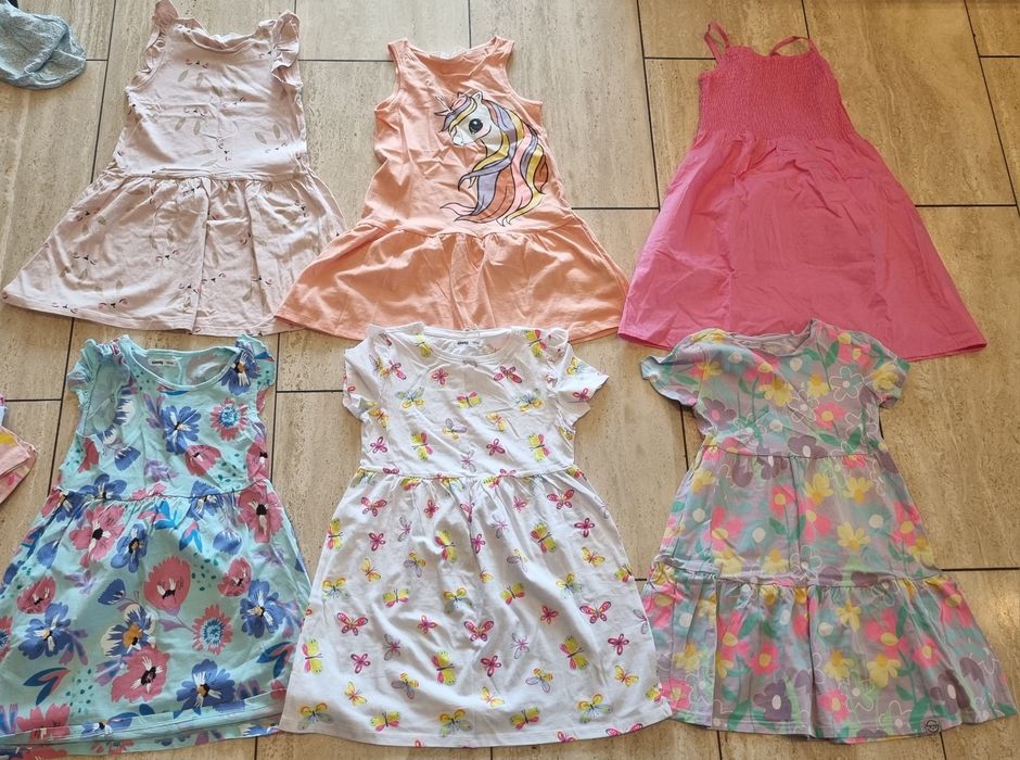 Paka sukienek dla dziewczynki 15szt