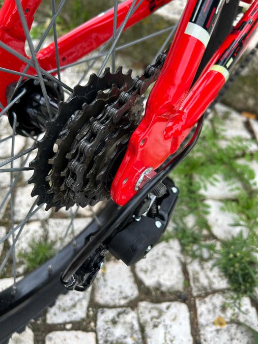 Bicicleta 6 aos 9 anos (120 m a 135 m) - ROCKRIDER ST900 20'