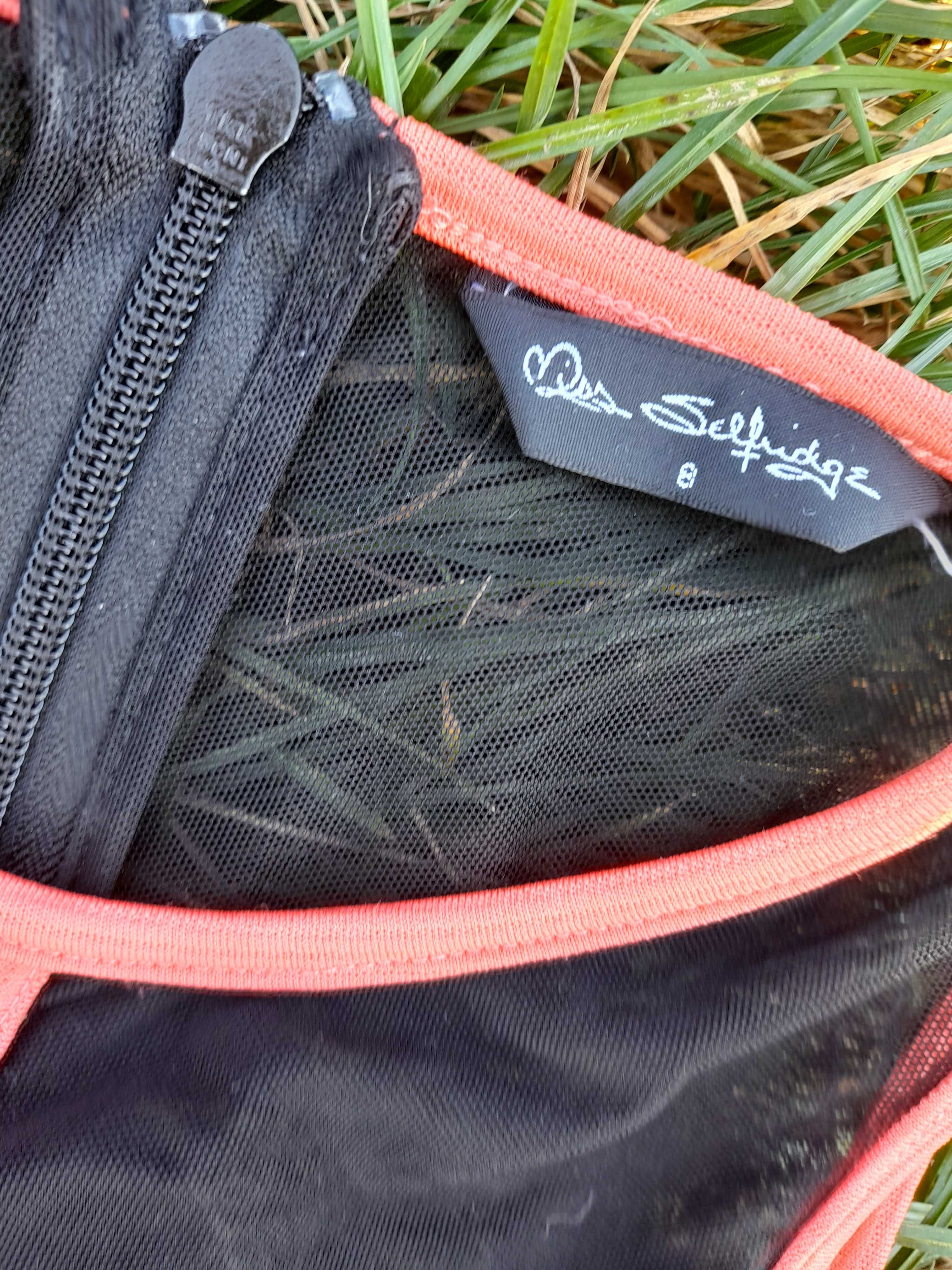 Sukienka obcisła dopasowana xs s