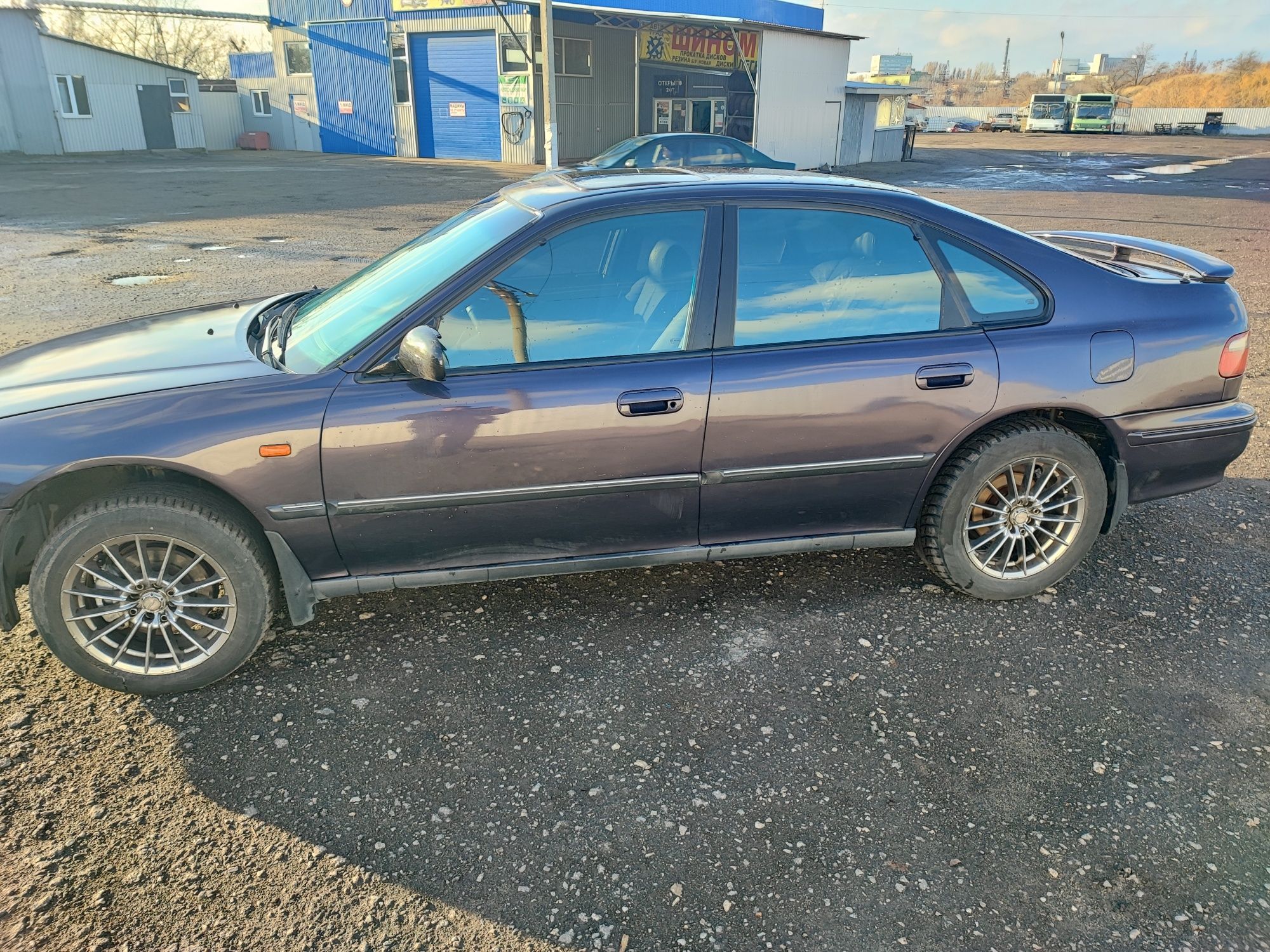 Продам Honda accord 5,1998г.в2.3газ-бенз.