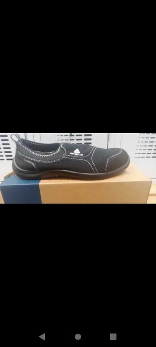 Obuwie robocze rozmiar 45.