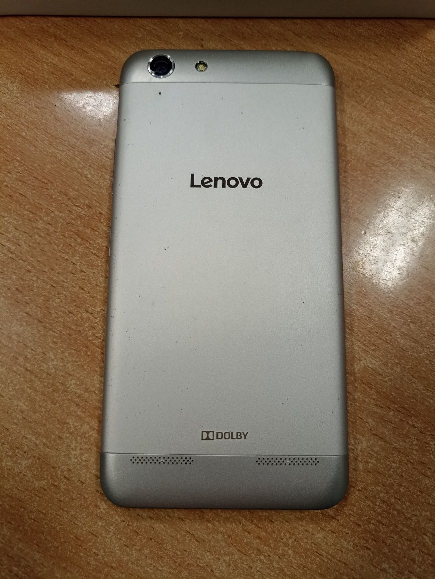 Lenovo K5 Plus .