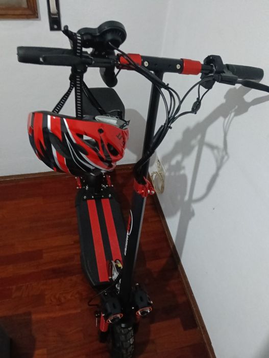 Trotinete peso máximo 150kg